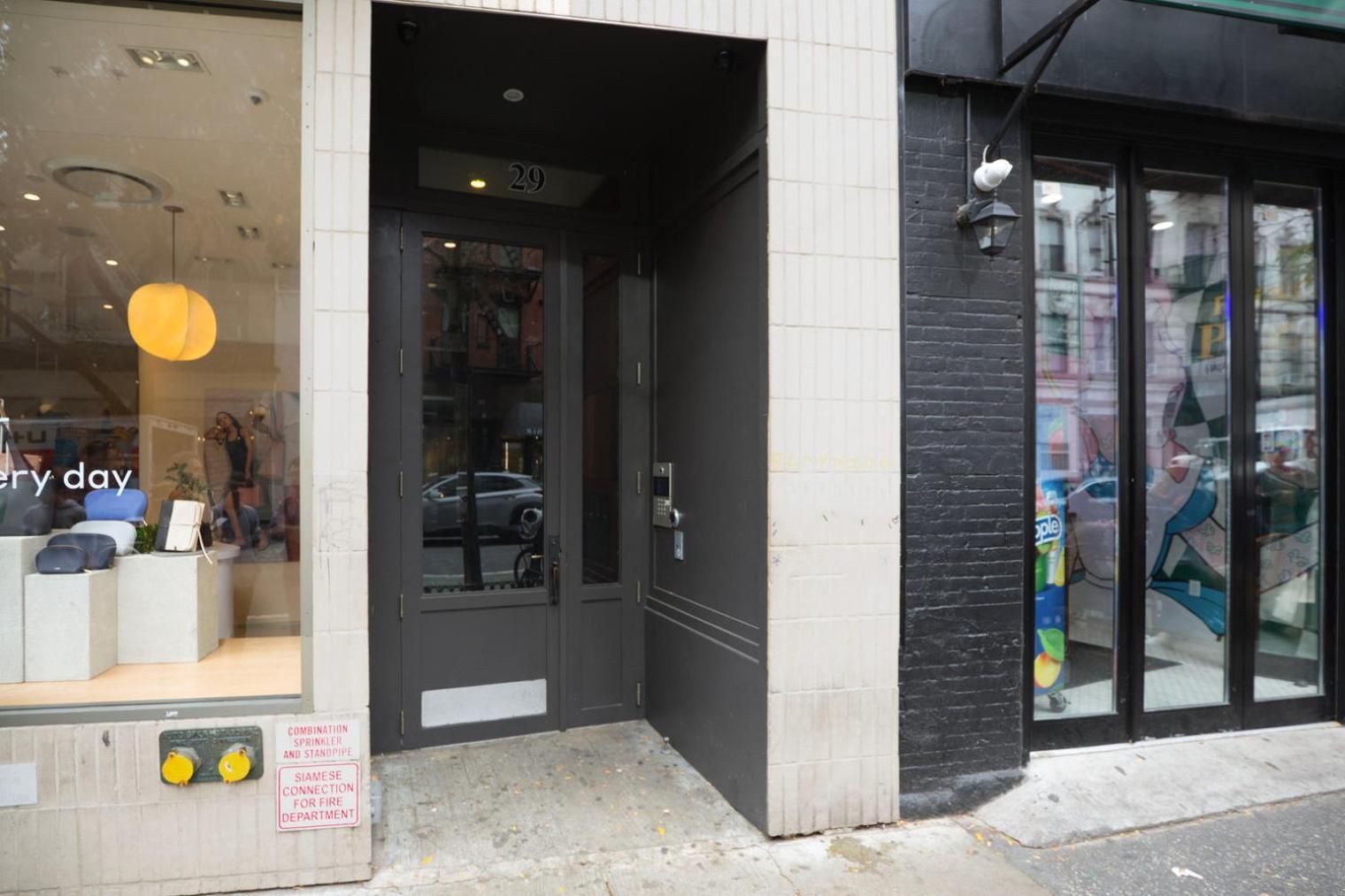 Nolita 2br W 3 Terraces Elevator Wd Nr Soho Nyc-1292 Appartement *
